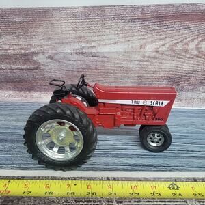 Vintage Tru-Scale 890 1/16 scale diecast tractor w/polished rims restored custom